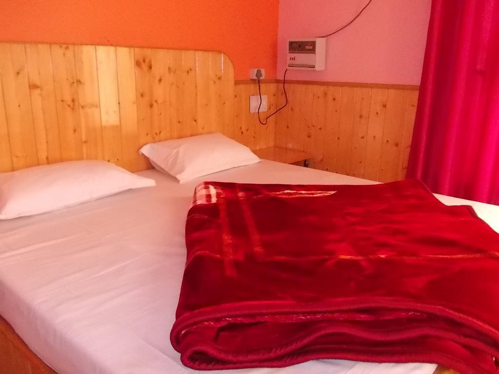 Himgiri Resort Nagchala Экстерьер фото